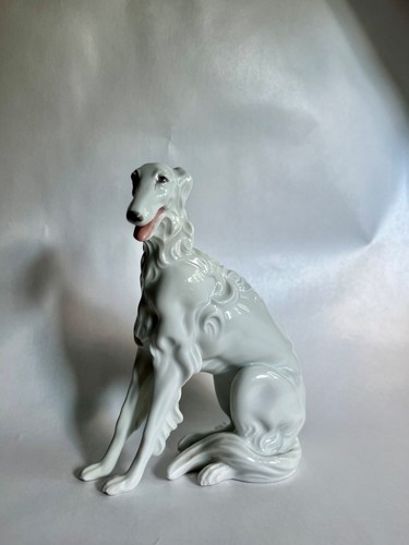 Porcelain dog haas - porcelain, haas&czjzek