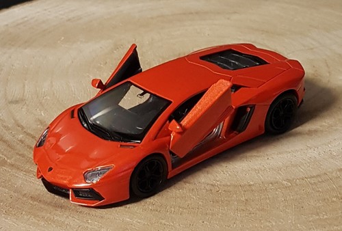 Lamborghini aventador coupe - coupe,