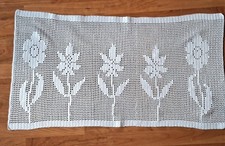  Häkelgardine ,Handarbeit,gebraucht , 90x 47cm 