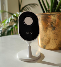 Arlo Essential Indoor Kamera