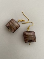 Schimmernde Ohrringe