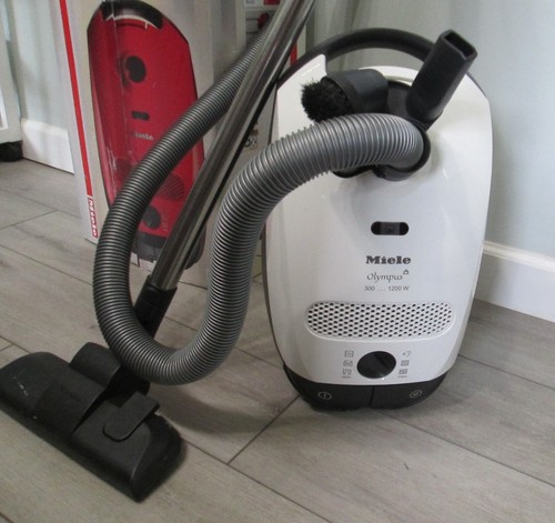 Miele vacuum cleaner - vacuum, model