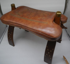 Sitzhocker Fußhocker Leder Massivholz - 58 x 34 x 45 cm