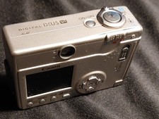 canon digital ixus v2