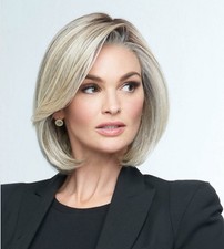 Raquel Welch Portrait Mode