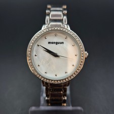 Manguun Damen Uhr – Quarz, Perlmuttzifferblatt mit Strass-Besatz