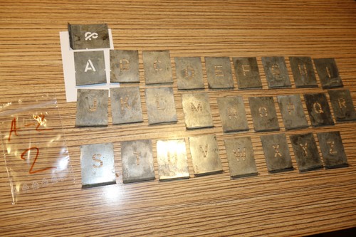 Schrift tupf schablone - 2,