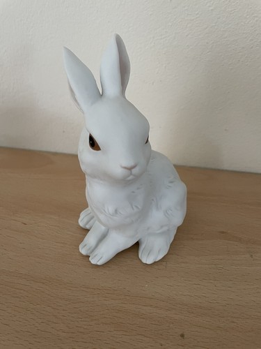 Sitzender hase von rosenthal - sitzender,