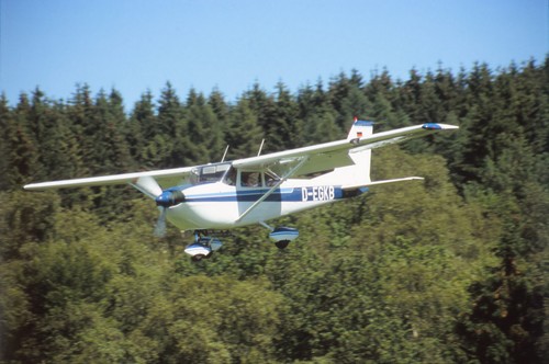 Dia egkb reims cessna - d-egkb, reims-cessna