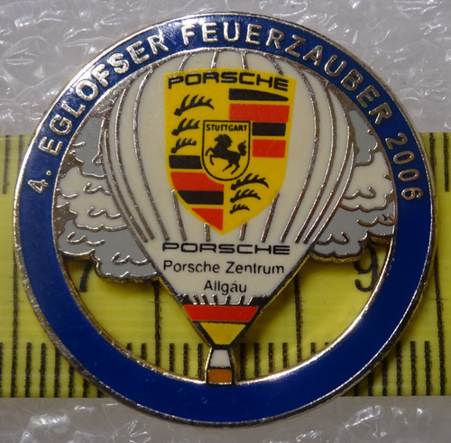 Porsche - ⭐️⭐️⭐️,
