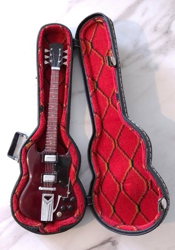 Gibson angus young - gibson,