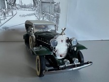 The Danbury Mint Cadillac  V16