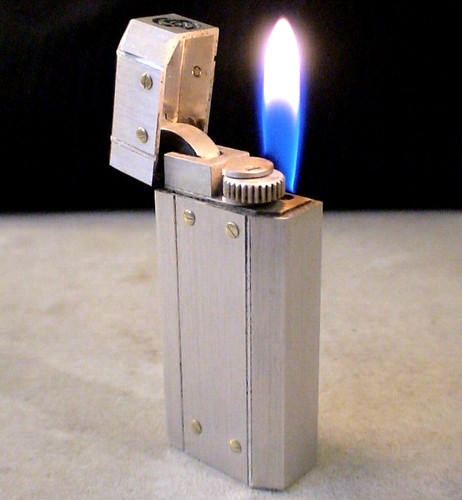 Altes feuerzeug cartier - feuerzeug, *