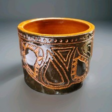 VINTAGE MID CENTURY STUDIO