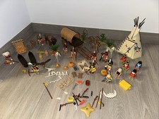 Playmobil Indianer Dorf / Konvolut mit sehr viel Zubehör, Planwagen, Zelt