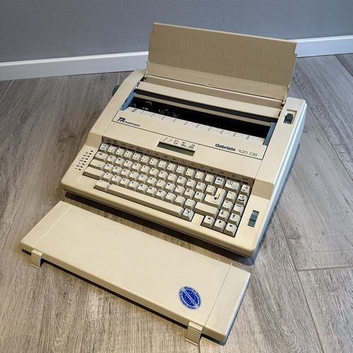 Schreibmaschine triumph adler - schreibmaschine,