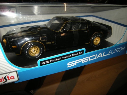 Maisto pontiac firebird - 1:18,