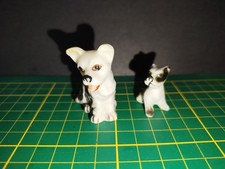 Porzellan Hunde Schwarz Weiß Collie? ca. 4,5 x 3,5 x 2 cm altersgemäß