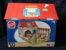 Heros Bauerhof, Haus, Holzfiguren, Hofkarte,Papphaus mit Dach