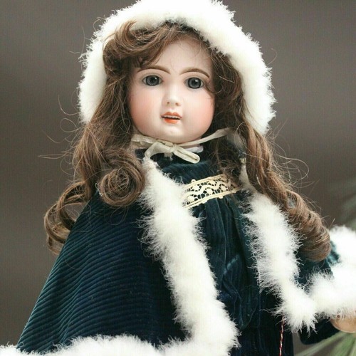 Antikes winter kleid aus - kleid,