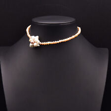 D17 Halskette Kragen aus Süßwasserperlen mit Blume aus Barockperlen