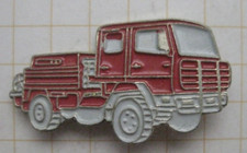 LÖSCHWAGEN FEUERWEHR