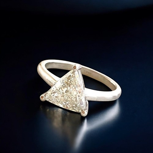 Exklusiver trillion diamant - trillion,