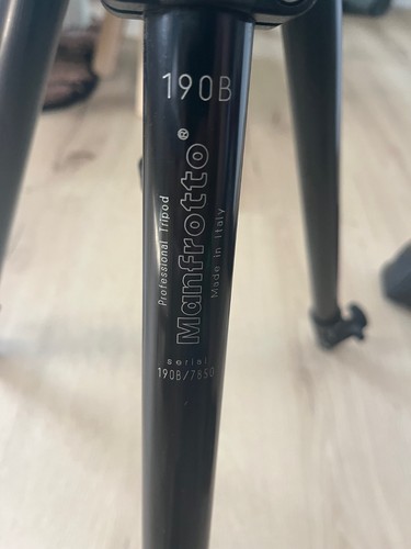 Manfrotto 190b serial 7850 - manfrotto,