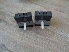 2  X  10471900 Energieregler