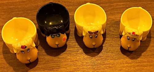 4er eierbecher set kunststoff - eierbecher,