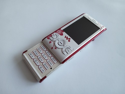 Sony ericsson w595 flower - sony,