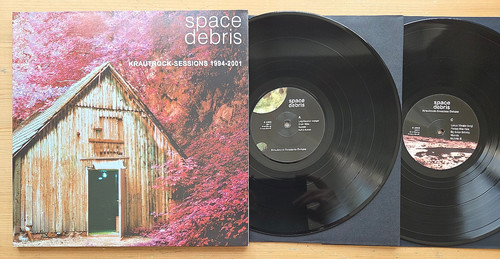 Space debris - debris,