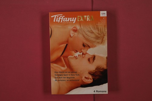347136 leigh tiffany extra - tiffany,