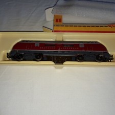 Fleischmann HO 1381  V200 sehr