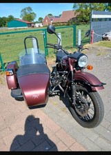 Seitenwagen-Motorrad IMZ Ural-Gespann für entspannte Ausflüge
