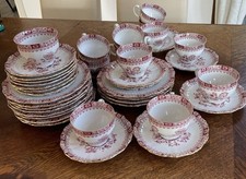 Seltmann Weiden Theresia China Rot/ Kaffeeservice 39 teilig 