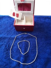 Kordelkette und passendes