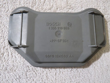 Ford Fiesta Bosch 96FG13K060AA Scheinwerferabdeckkappe Abdeckung 96FG-13K060-AA