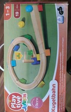 Holzkugelbahn von Play tive