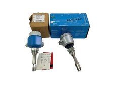 2er Set Endress+Hauser LIQUIPHANT 1x FTL51-AGR2DB1G5A, 1x FTL 160R-AA13A