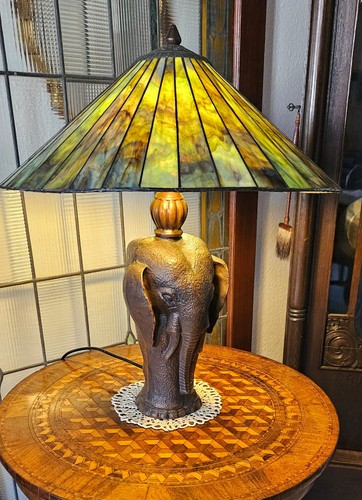 Tischlampe elefant tiffany - tischlampe,