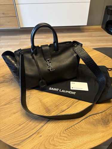 Saint laurent ysl - laurent, downtown
