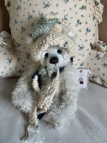 Charlie bears magellan - magellan,