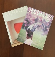 HERMÈS. “ LE MONDE