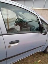 Mitsubishi Colt VI, VII B.j.2004-2010 4/5 Türig  Tür vorne rechts Farbc.T42