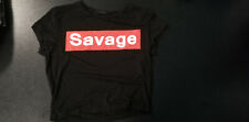 #365 Kurztop schwarz SHEIN Crop Top Savage Druck XS neuwertig Fashion T-Shirt