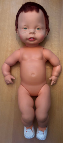 Vintage puppe doll red - /,