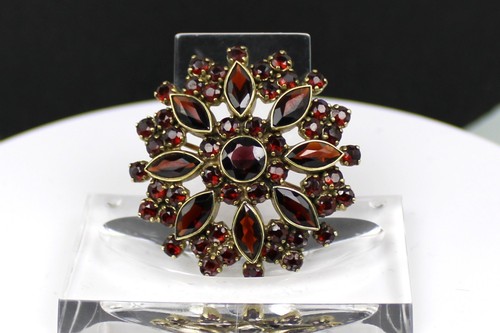 Granat goldbrosche 333er - granat-goldbrosche,,