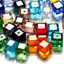 Glasperlen 8mm Würfel Bunt