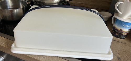 Tupperware top a31 - tupperware,